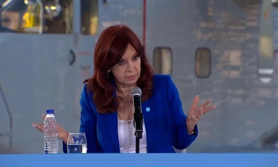 Mafia Y Delirio Fuerte Cr Tica De Cristina Kirchner A Milei Macri Y Rosatti Cfin Noticias